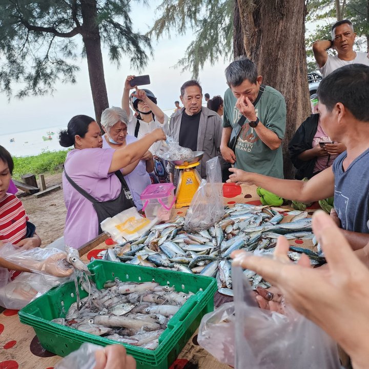 Lard Ching Pla at Nai Yang Beach