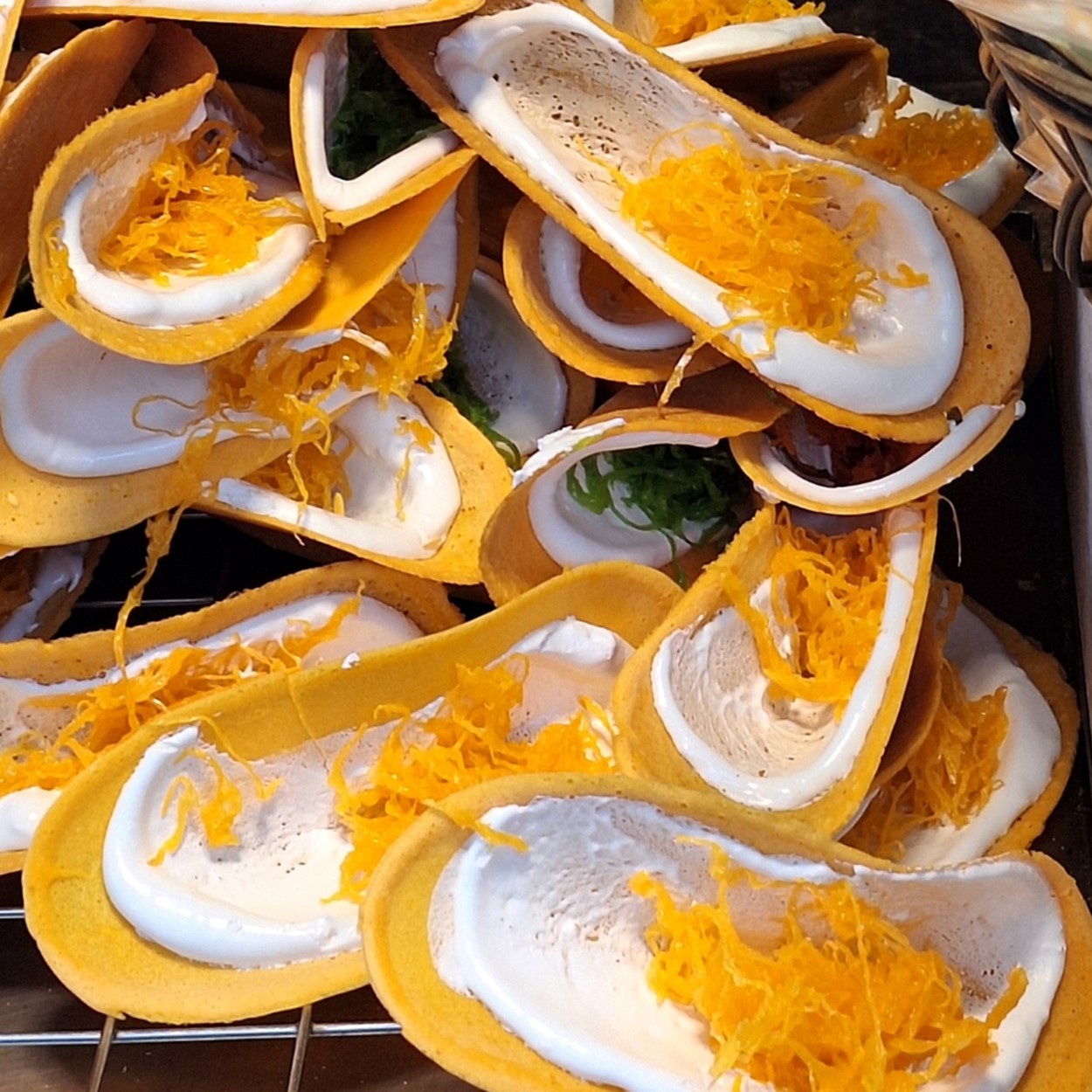 Lod Long Lae Market, Ban Bang Nu, Phang Nga