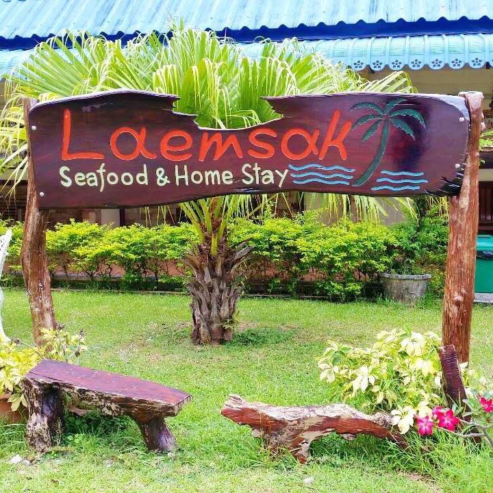 Laemsak Seafood and Homestay