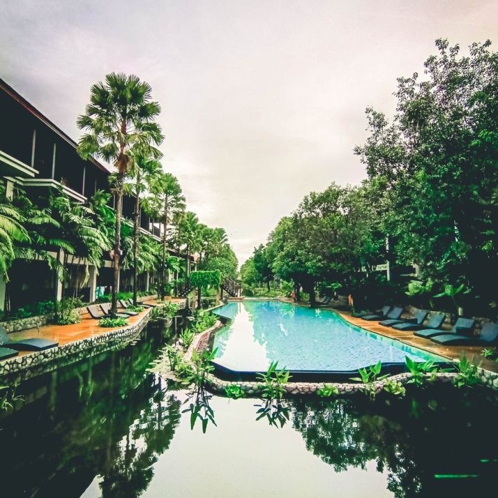 Grand Mercure Khao Lak Bangsak